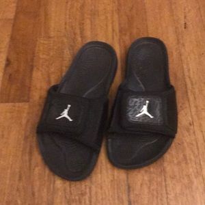 Jordan slides worn as is